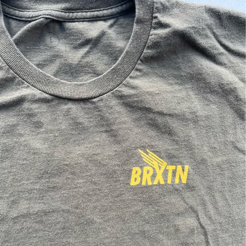 Men's Brixton T-Shirt Green Spell-Out L Streetwear Logo Casual City Beach Surf
